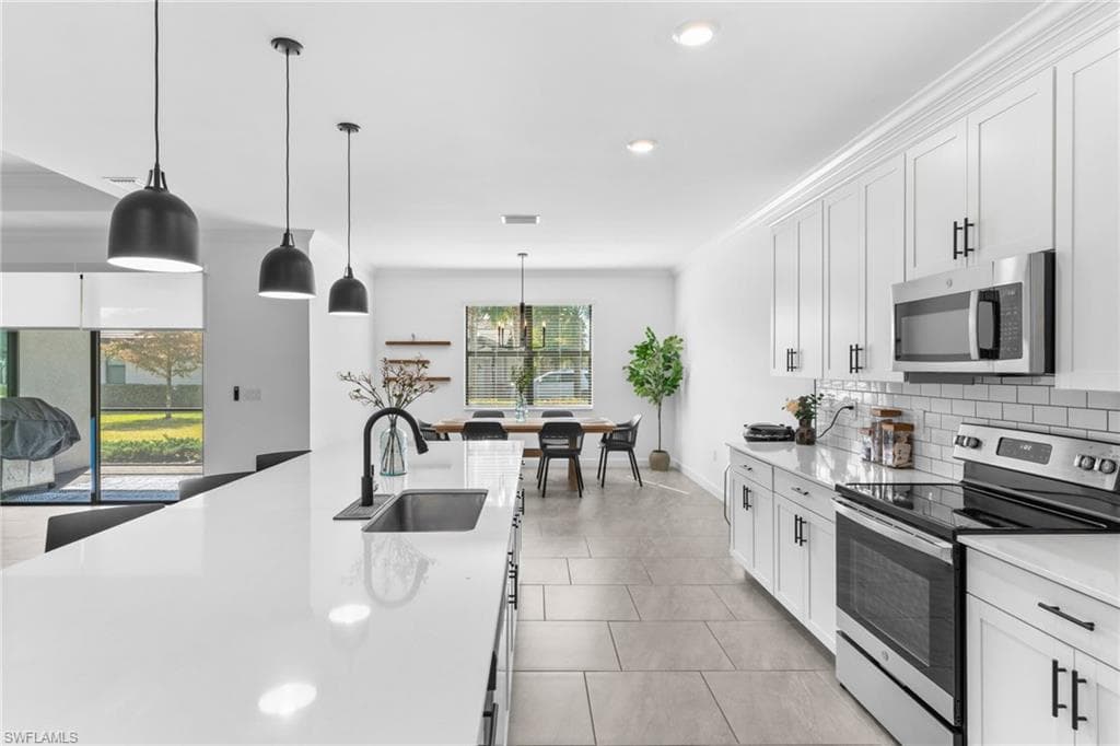 18307 Parksville DR-4
