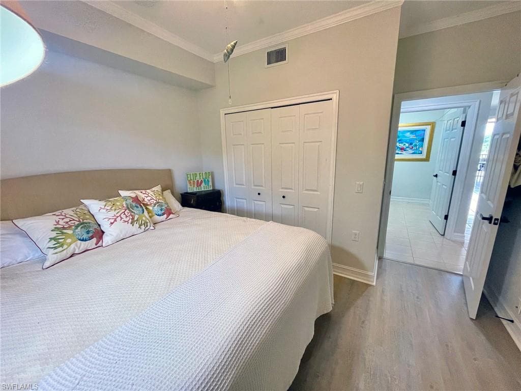 10720 Ravenna WAY 204-26