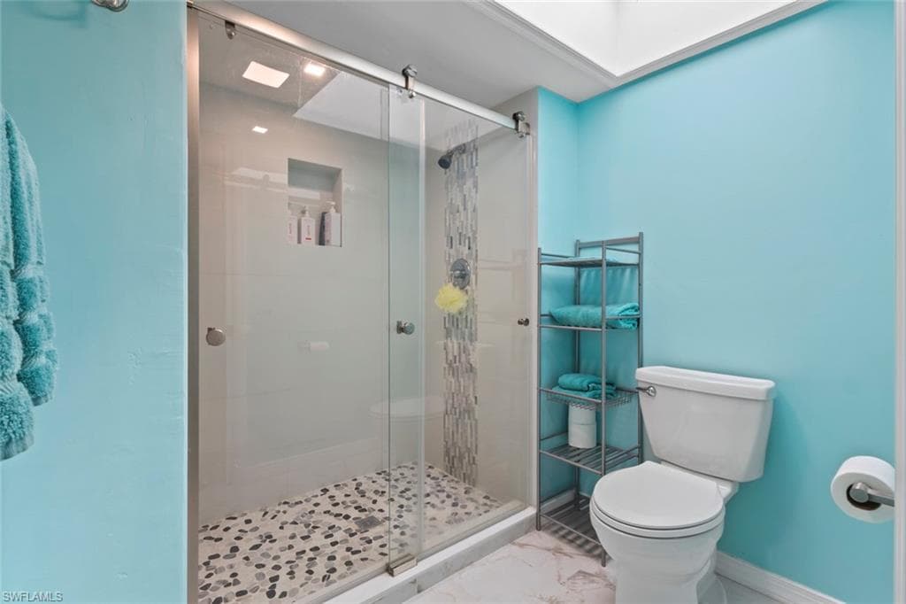 18260 Deep Passage LN-17