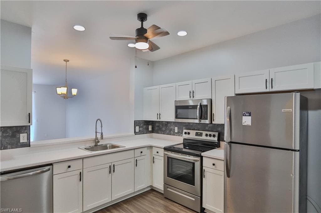 3630 Pine Oak CIR 105-5