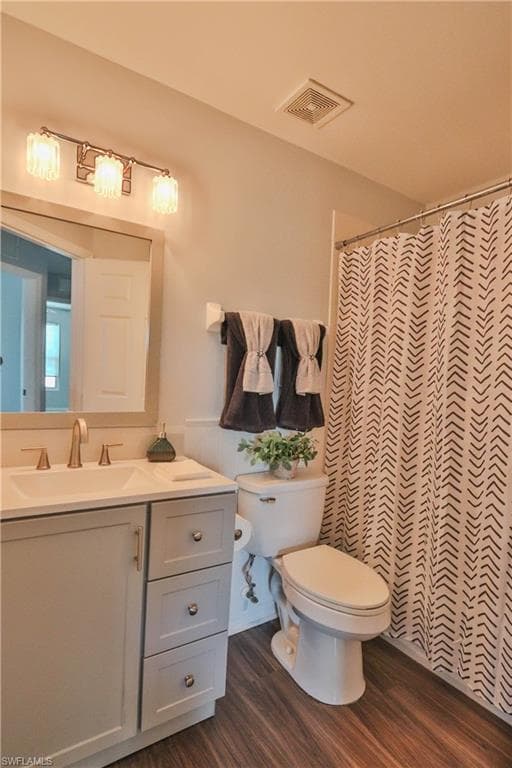3630 Pine Oak CIR 105-16