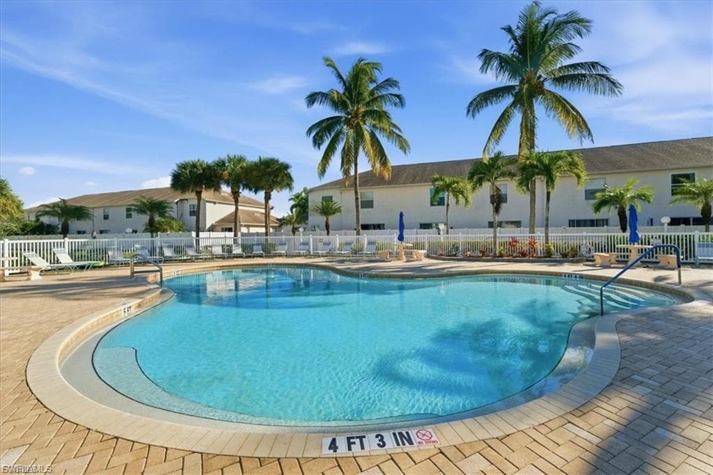 3630 Pine Oak CIR 105-31