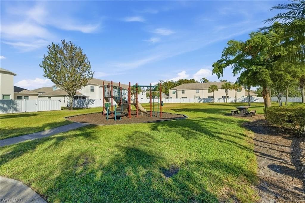 3630 Pine Oak CIR 105-36