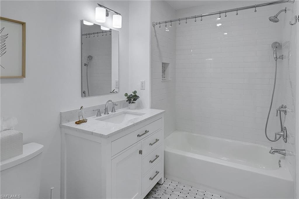 2165 Arielle DR 1602-27