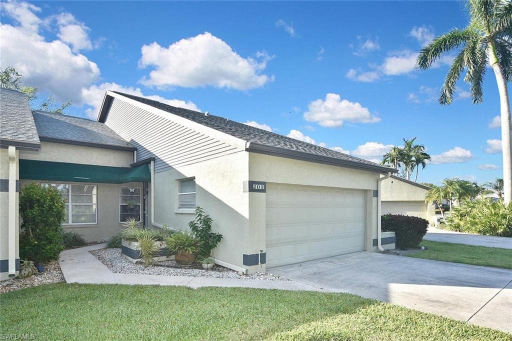201 McGregor Park CIR 201-1