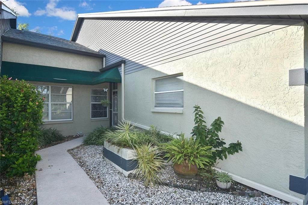 201 McGregor Park CIR 201-2