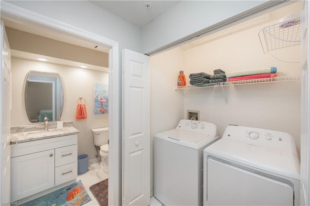 7564 Silver Trumpet LN U202-23