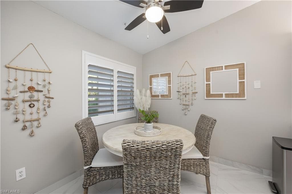 7564 Silver Trumpet LN U202-13