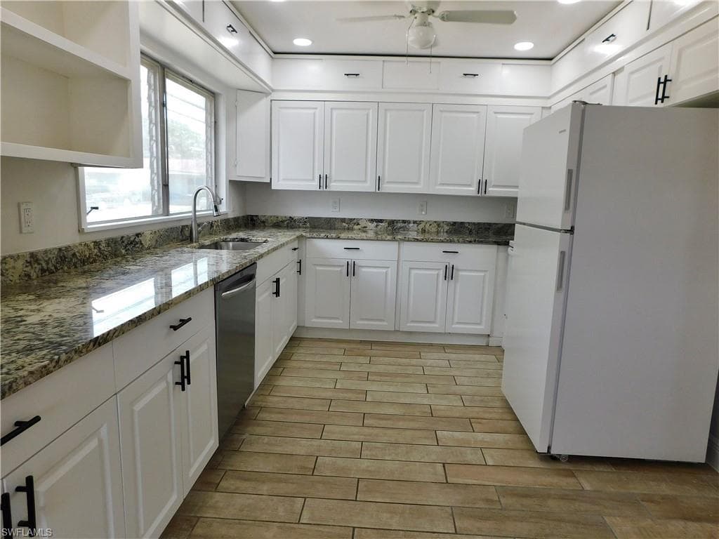 287 Poe AVE-1