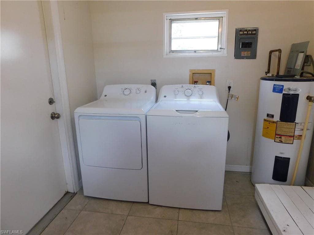 287 Poe AVE-11