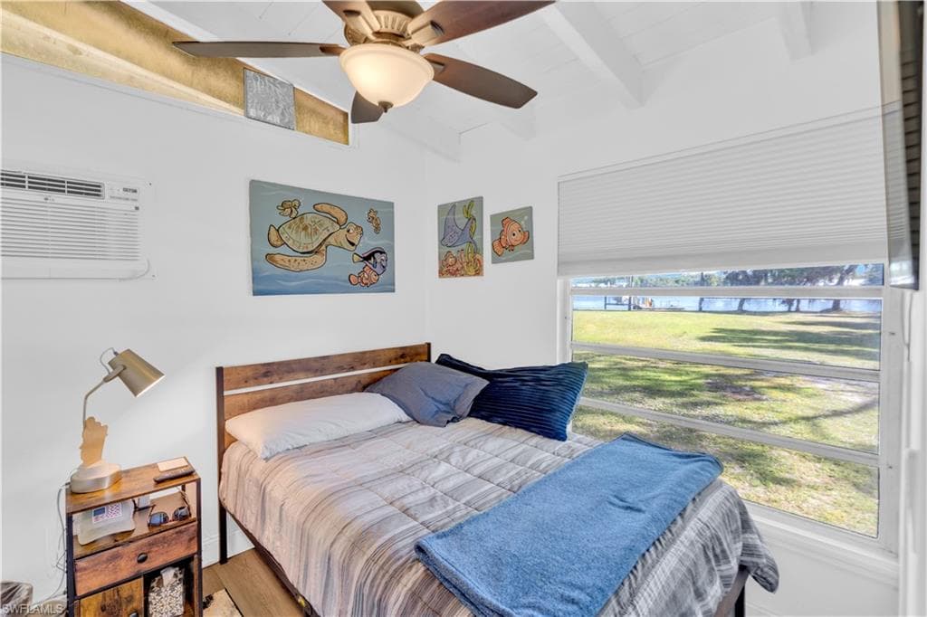 2212 River Pine DR-25