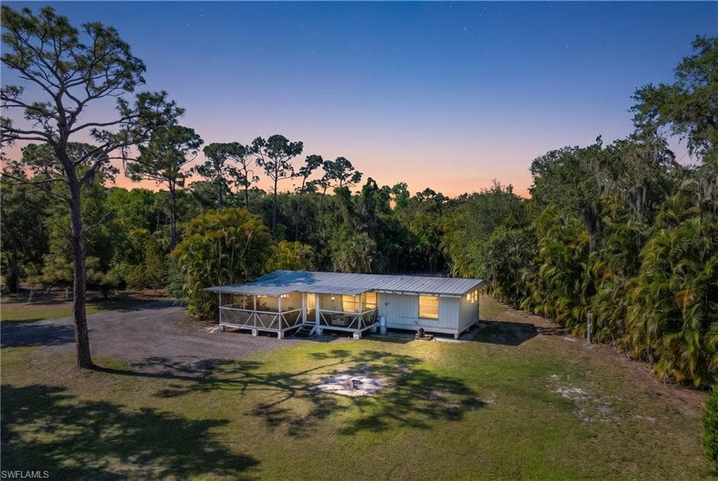 2212 River Pine DR-15