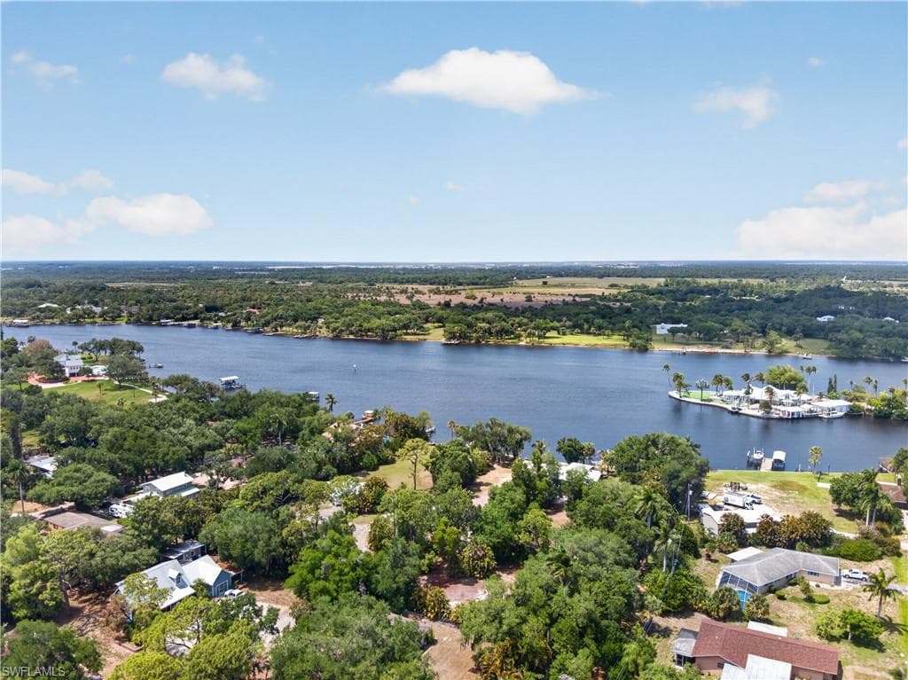 2212 River Pine DR-9