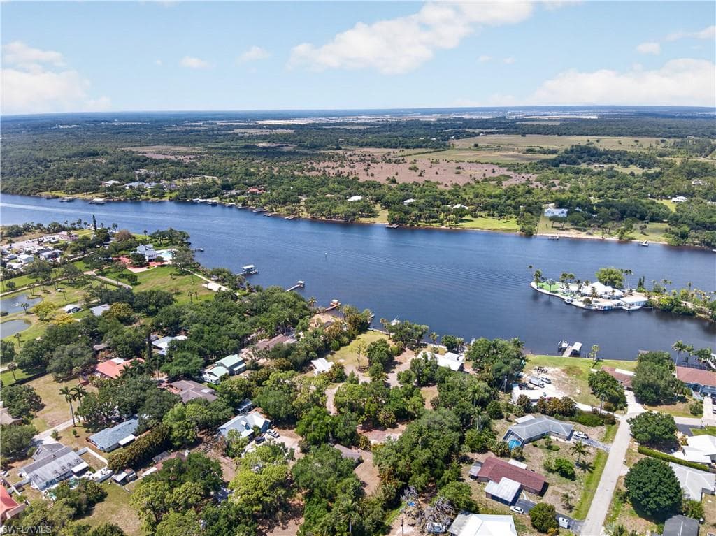 2212 River Pine DR-7