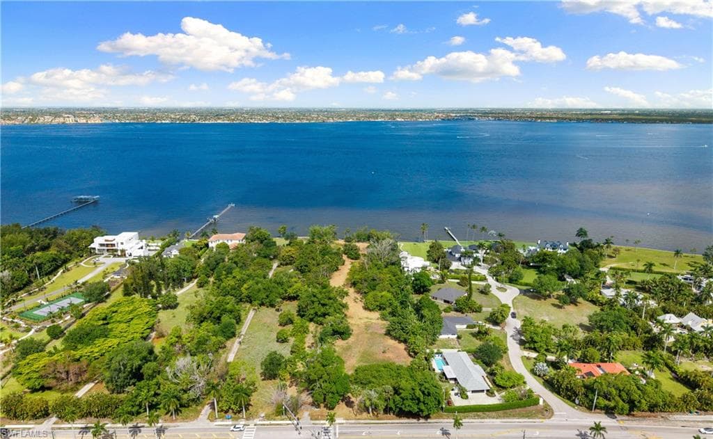 11480 McGregor BLVD-0