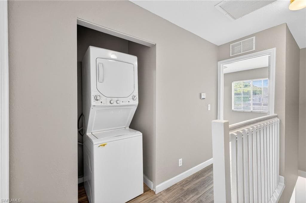 8289 Pacific Beach DR-16