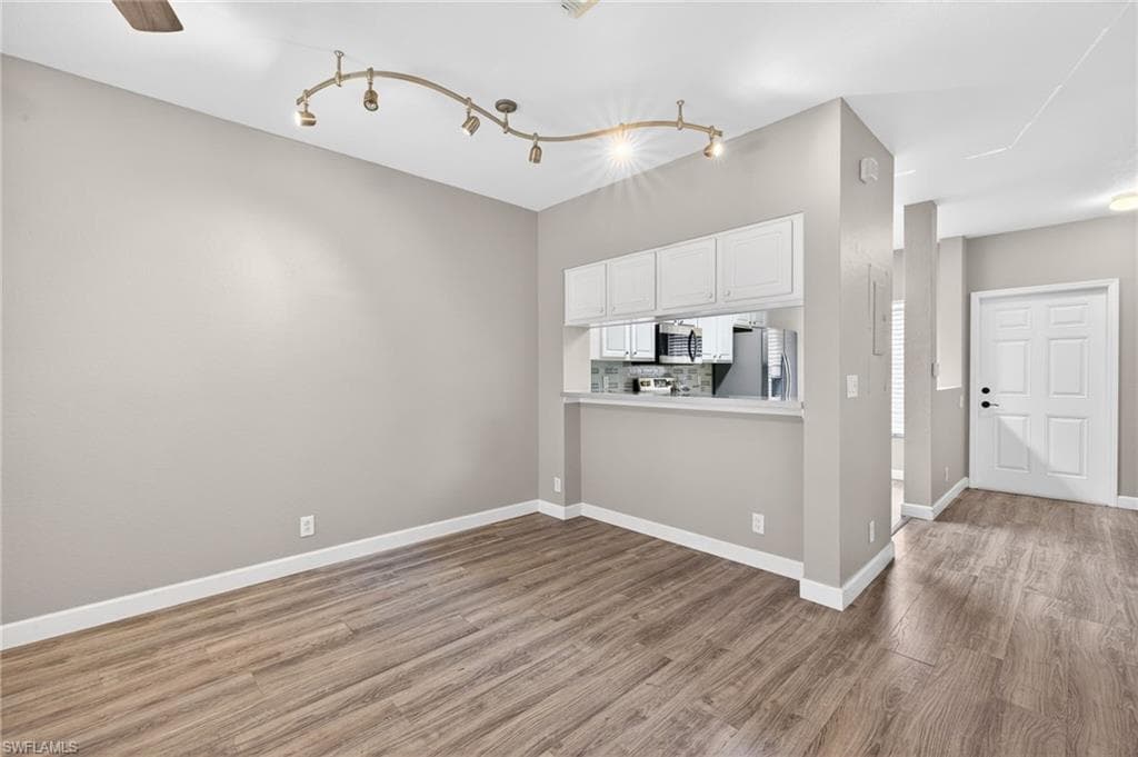 8289 Pacific Beach DR-4