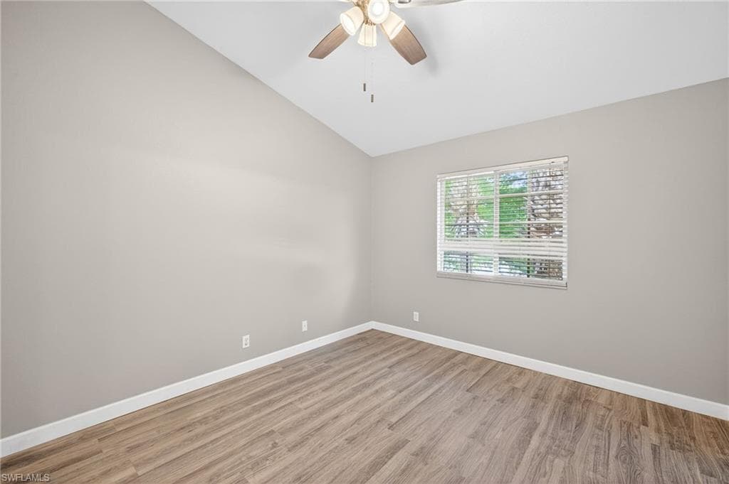 8289 Pacific Beach DR-10
