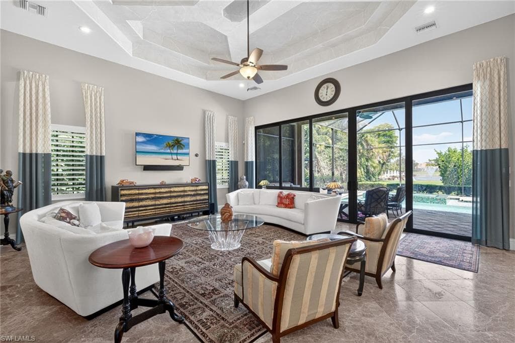 628 VENEZIA GRANDE DR-4