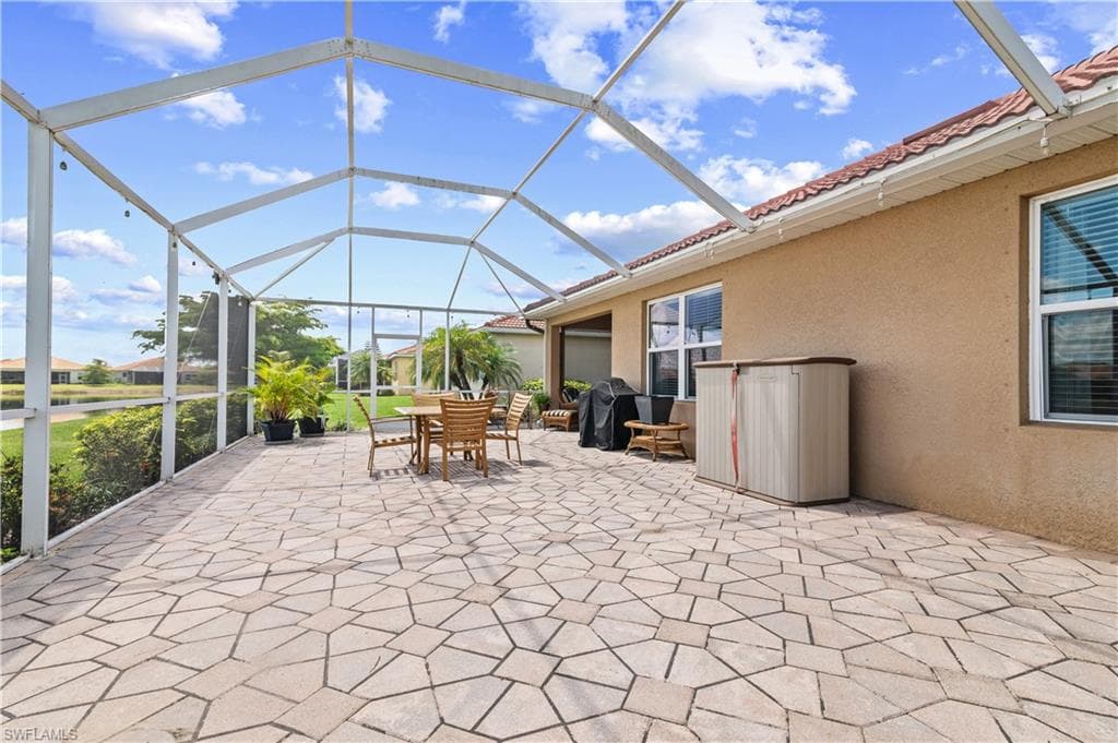 3118 Apple Blossom DR-21