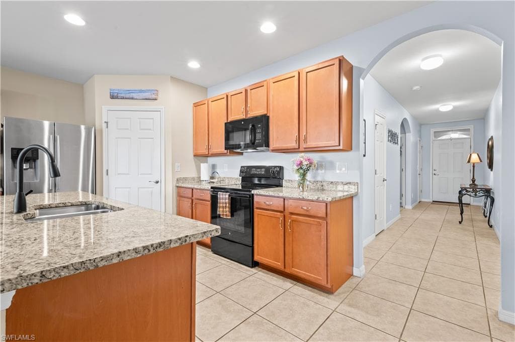3118 Apple Blossom DR-3