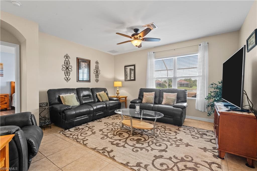3118 Apple Blossom DR-7