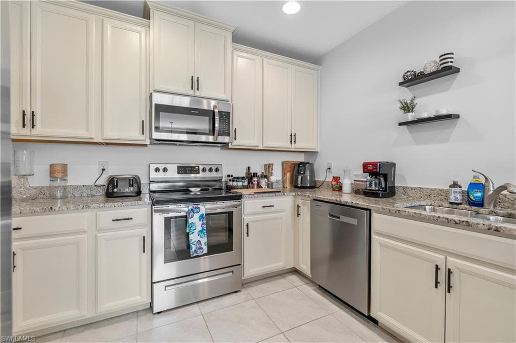 3719 Crofton CT-39