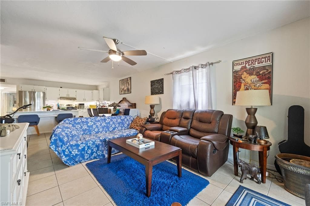 4300 Gulfstream DR 1C-11