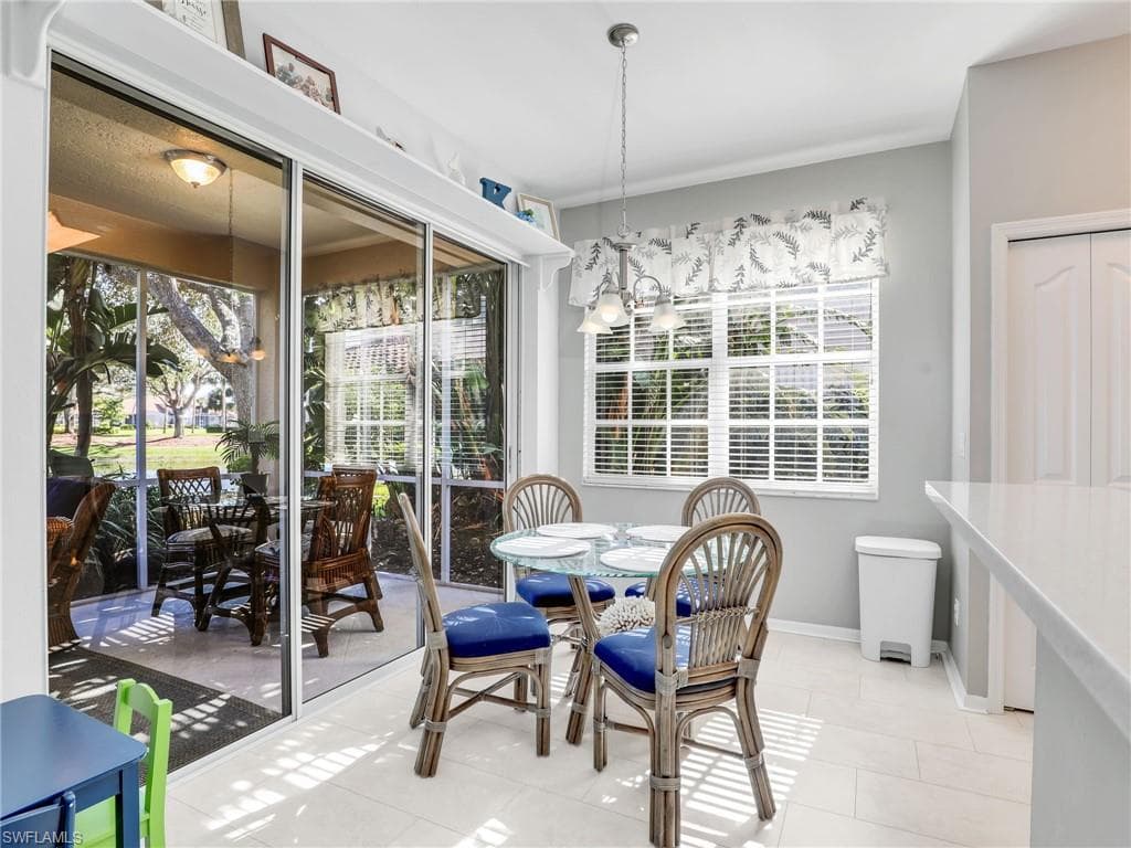 25051 Ballycastle CT 102-9