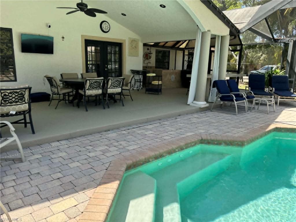 1156 Oakes BLVD-43