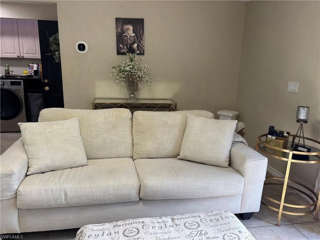 1156 Oakes BLVD-8