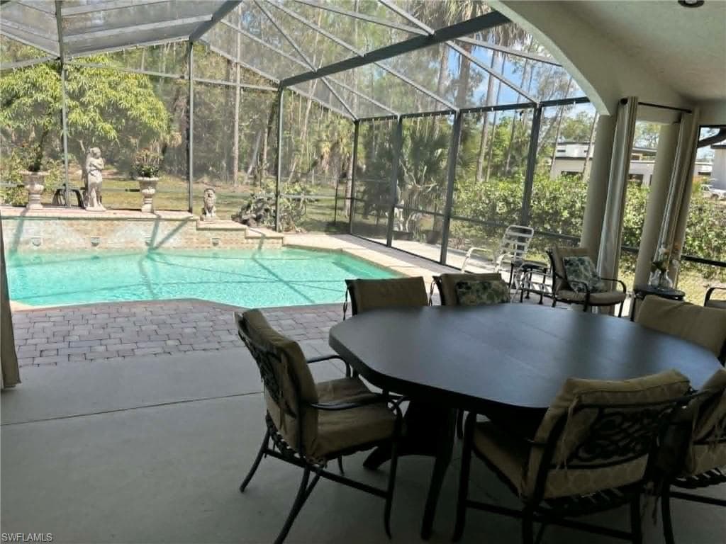 1156 Oakes BLVD-39