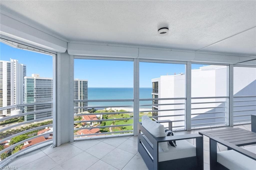 4751 Gulf Shore BLVD N PH7-26