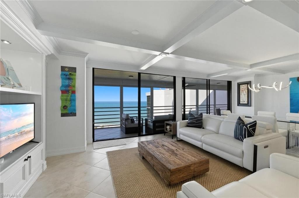 4751 Gulf Shore BLVD N PH7-2