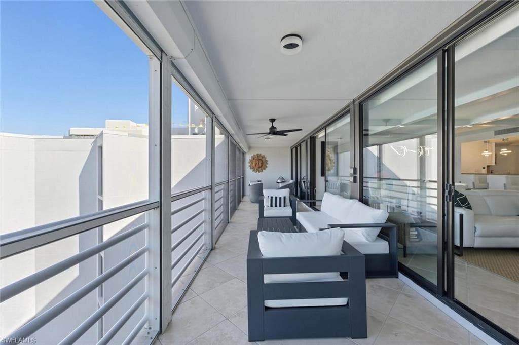 4751 Gulf Shore BLVD N PH7-27