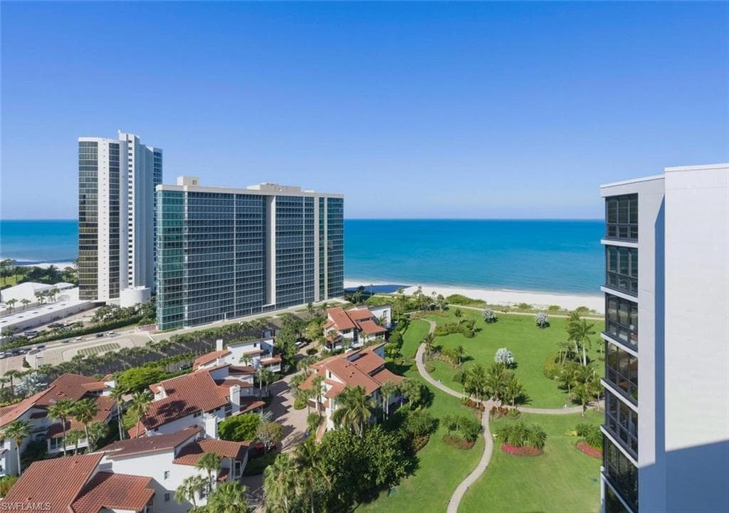 4751 Gulf Shore BLVD N PH7-29