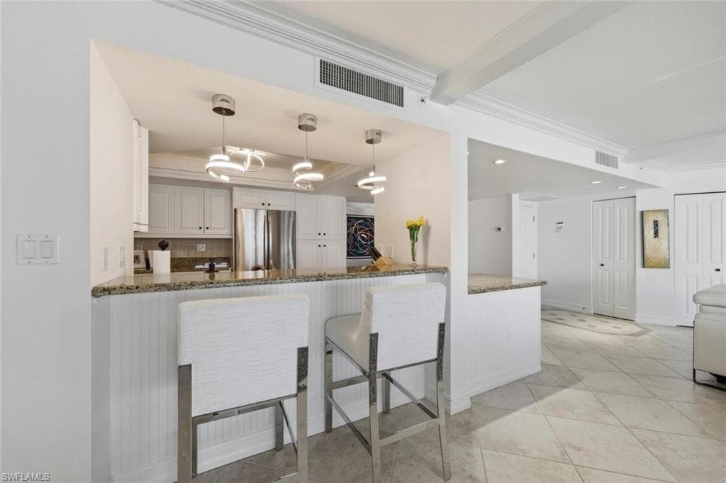4751 Gulf Shore BLVD N PH7-10