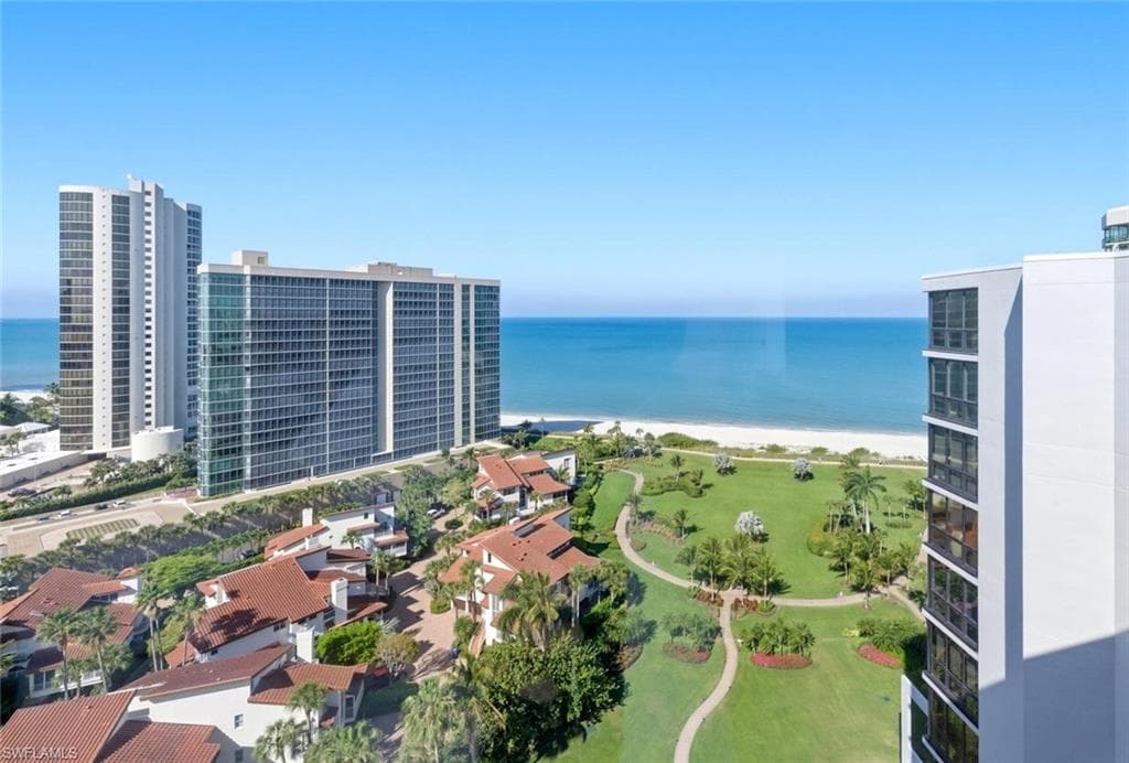 4751 Gulf Shore BLVD N PH7-18