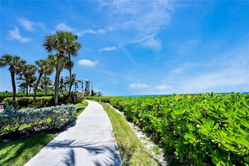 4751 Gulf Shore BLVD N PH7-38