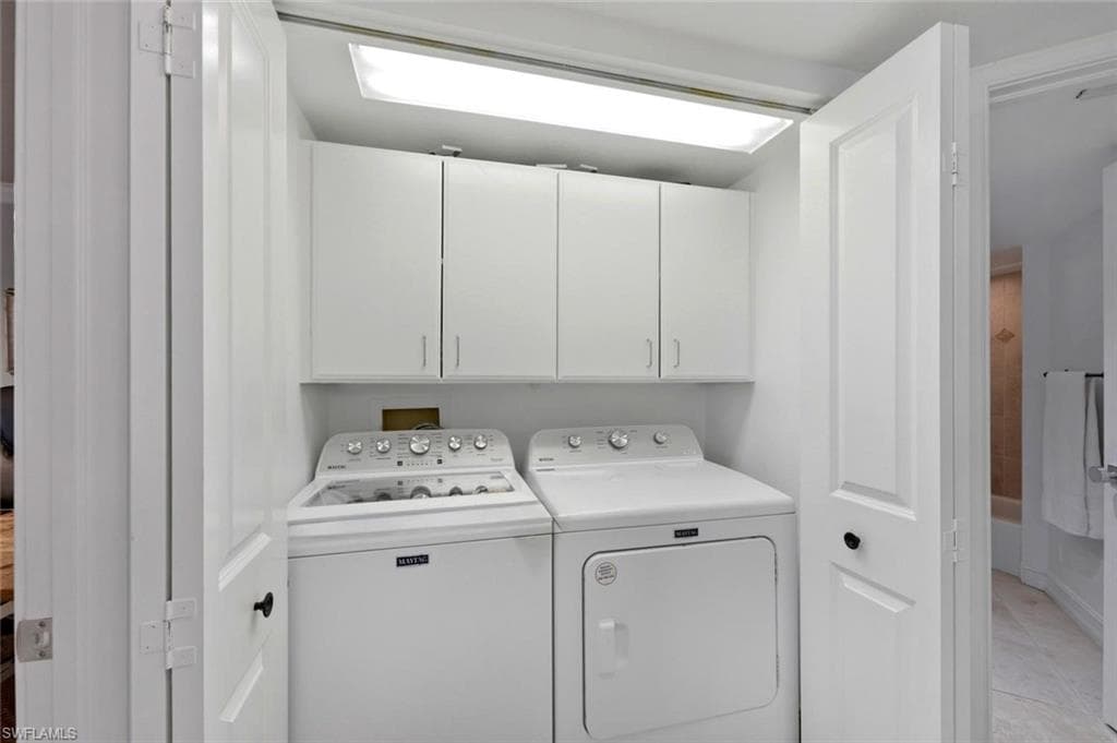 4751 Gulf Shore BLVD N PH7-24