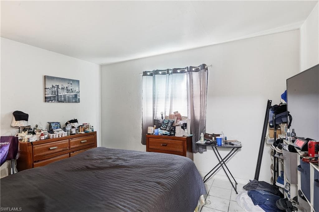 2355 Jeffcott ST-16