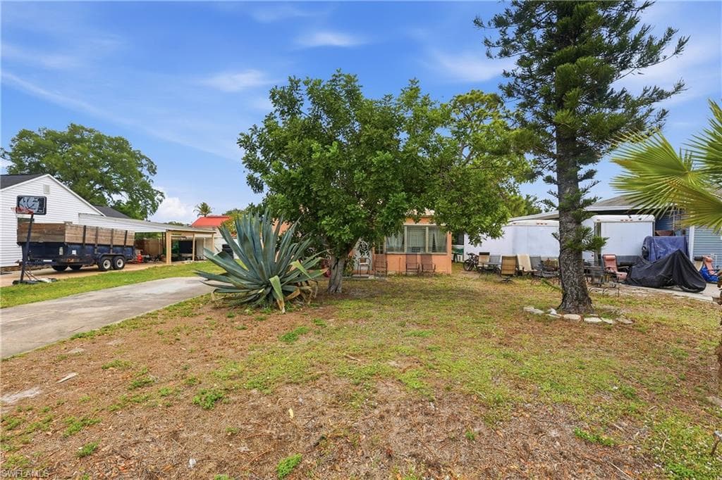 2355 Jeffcott ST-2