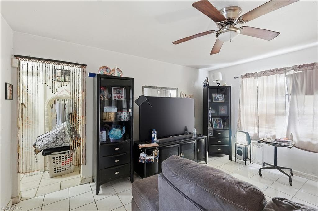 2355 Jeffcott ST-13