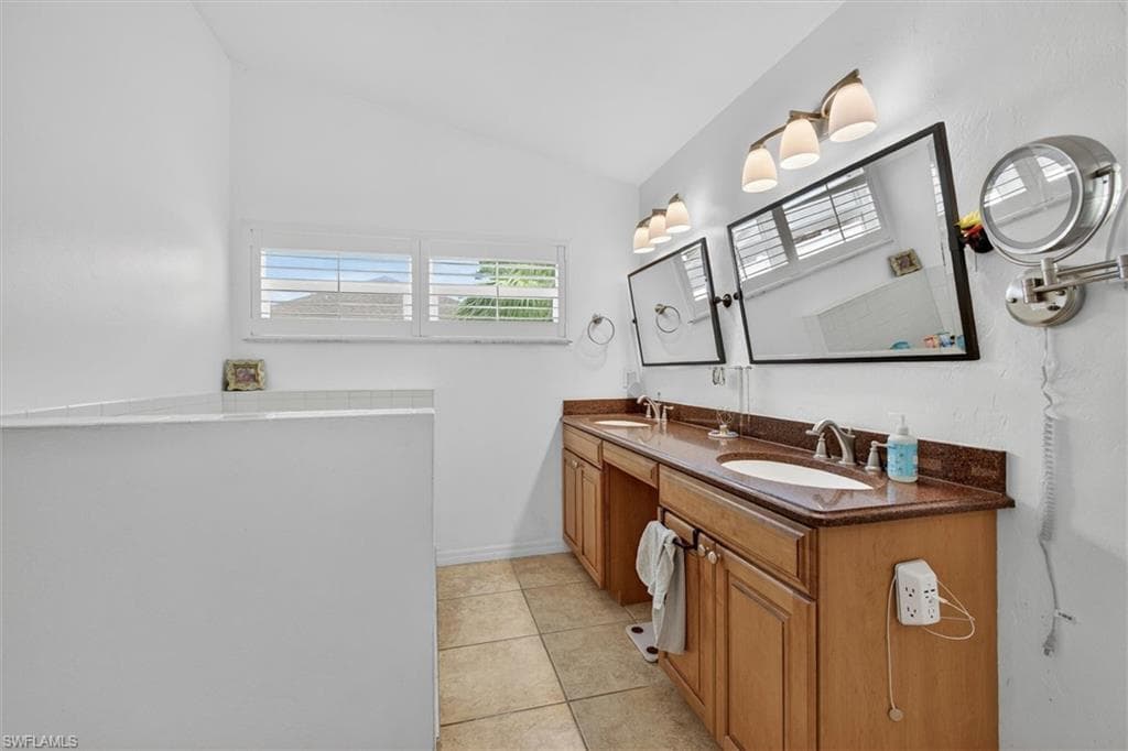 1231 Westfield DR-33