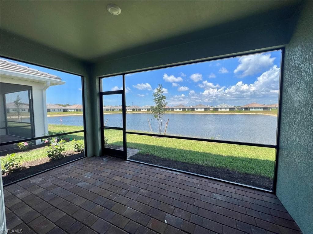 842 Enbrook LOOP-2