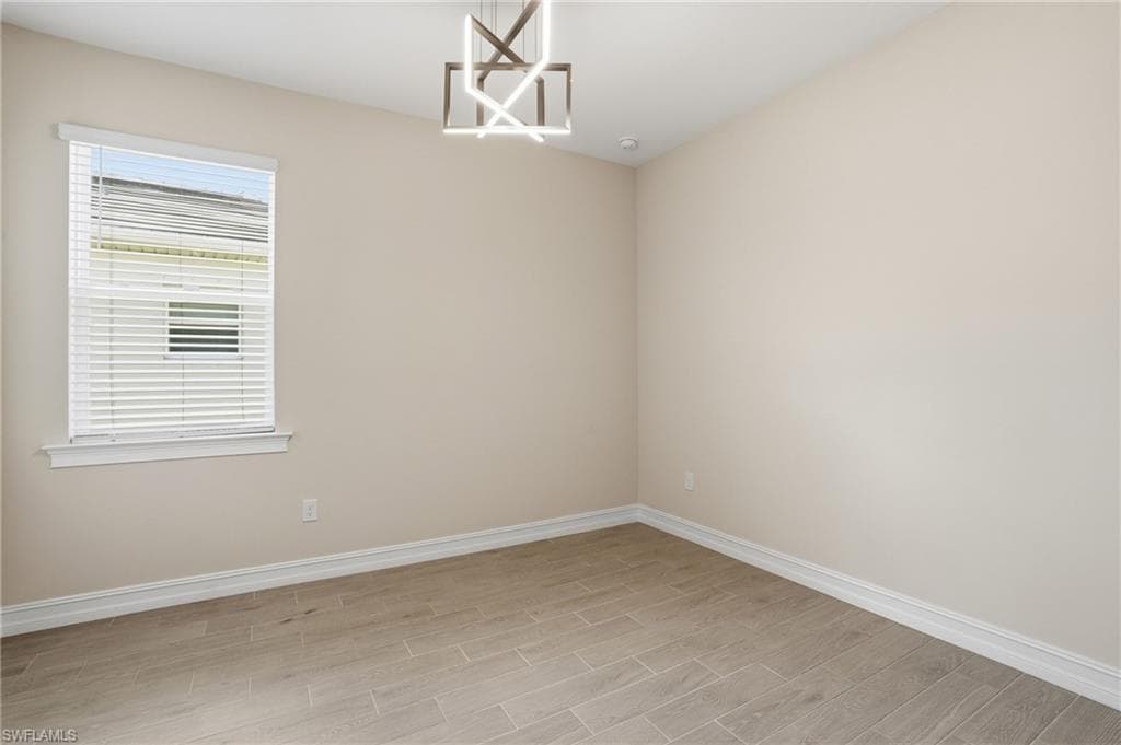 28223 Captiva Shell LOOP-15