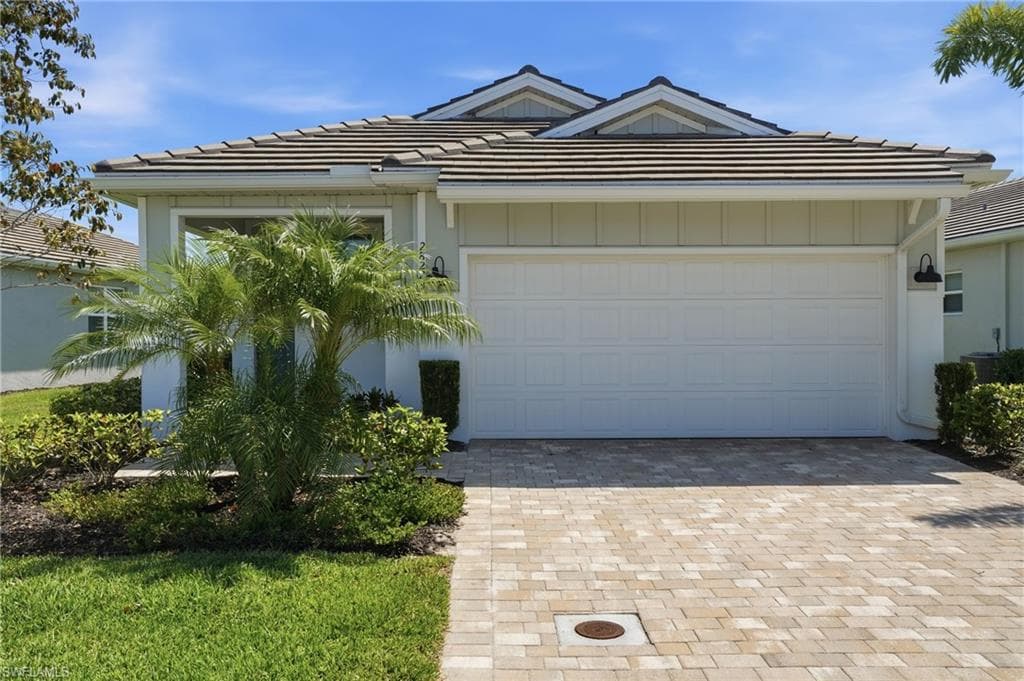 28223 Captiva Shell LOOP-4