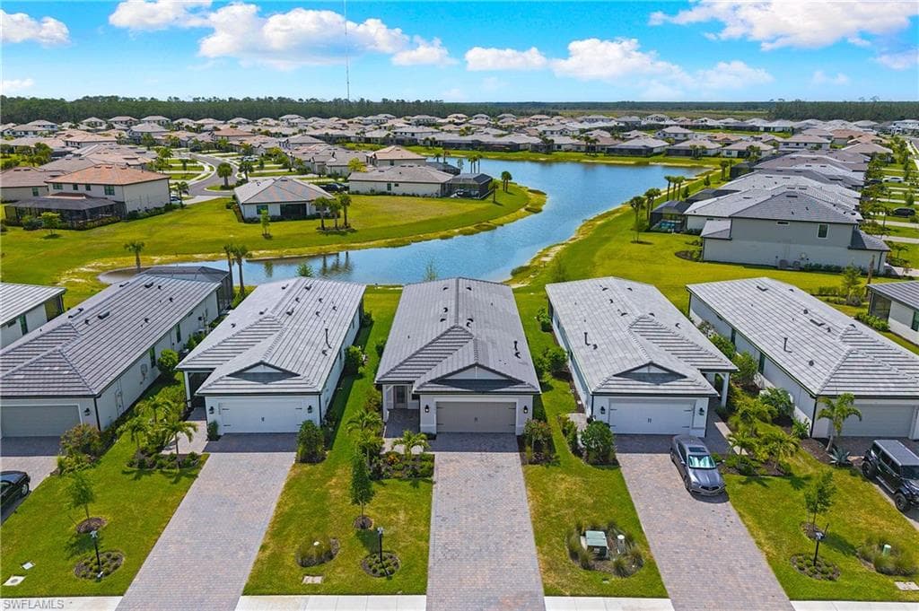 20593 Pebble Glen DR-34