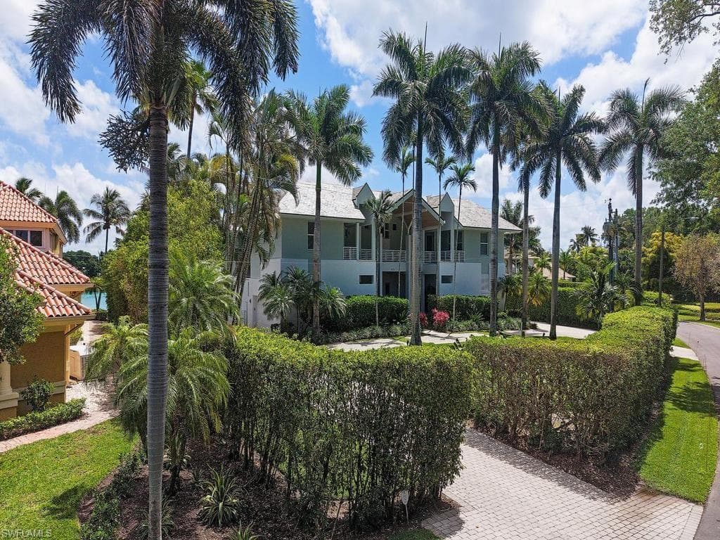 4253 Cutlass LN-8