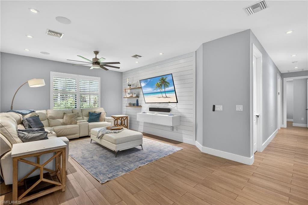 5577 Lancewood WAY-16